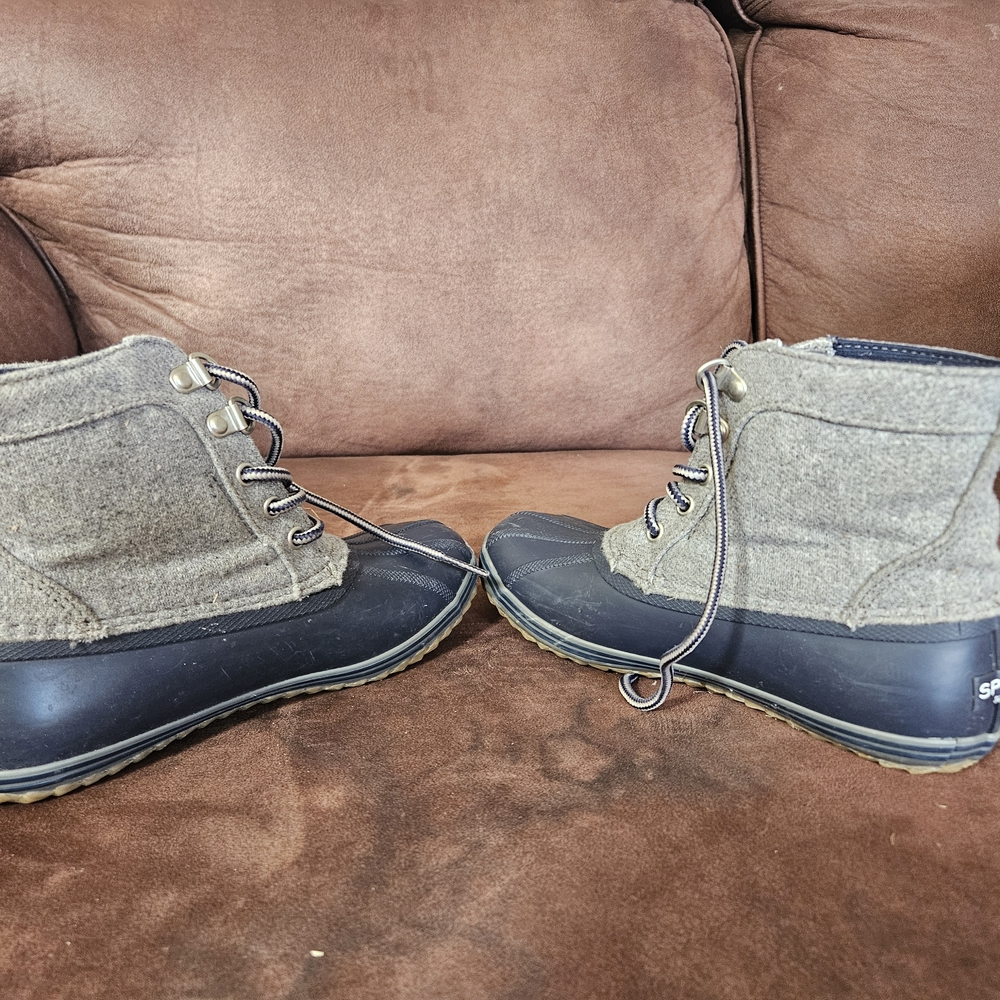 Sperry Kids Black and Tan Rain Boots